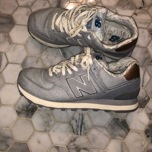 New Balance 574 sneakers size 6.5 (37)